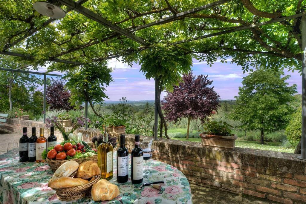 Allegretti Agriturismo Castelnuovo Berardenga Exterior photo
